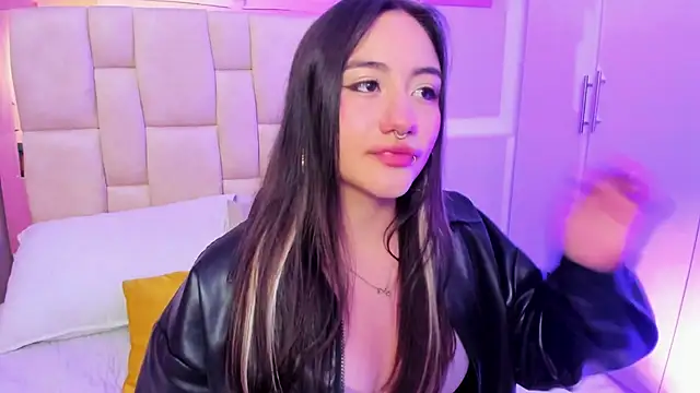 Nana  S online show from 01.11.26