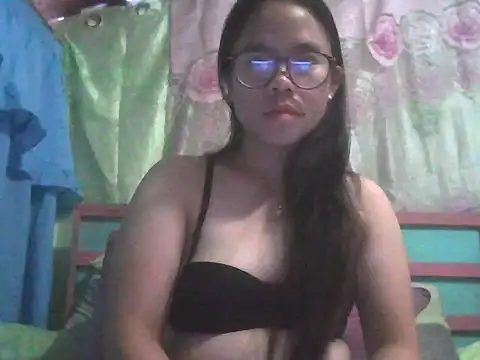 xxdreamgirl69 online show from 01.12.26