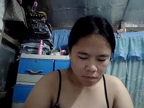 Snapshot of xxdreamgirl69 chatting on 05.28.26 xxdreamgirl69 online show from 05.28.26