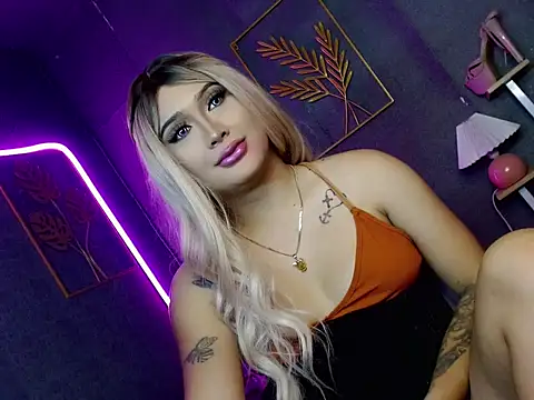 Snapshot of urfuckingdoll69 chatting on 03.01.26 urfuckingdoll69 online show from 03.01.26