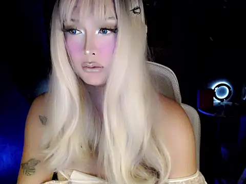 Snapshot of urfuckingdoll69 chatting on 07.12.26 urfuckingdoll69 online show from 07.12.26