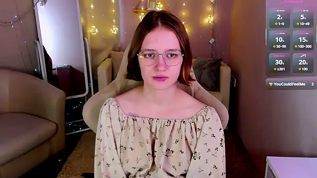 Mia Mooore online show from 01.15.26