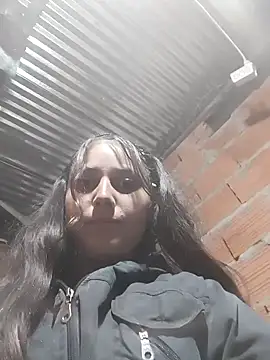 sammyyblondee online show from 12.17.25