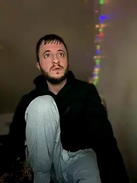 Grek32X online show from 11.30.25