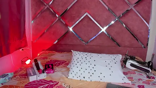 MeganDangelo online show from 02.06.26