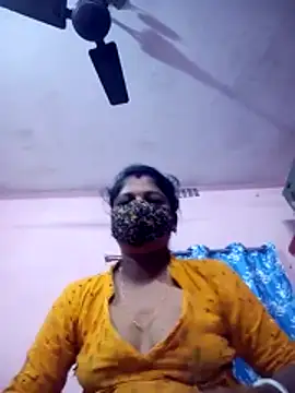 Snapshot of Sweet_rasmalai_khao chatting on 12.14.25 Sweet rasmalai khao online show from 12.14.25