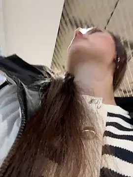 ZaraHill online show from 12.02.25