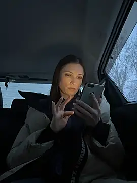 ZaraHill online show from 01.10.26