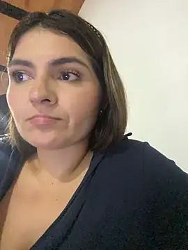 RosaliaVicky online show from 01.08.26