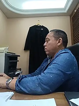Snapshot of mayor_jjhv chatting on 06.12.26 mayor jjhv online show from 06.12.26