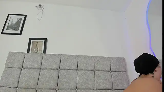 sofiia smith  online show from 01.15.26