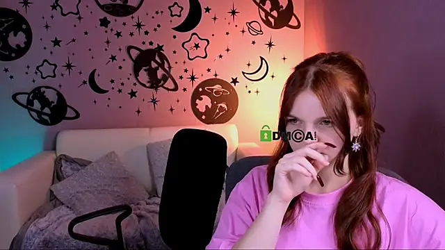 Snapshot of mikameovv chatting on 06.12.26 mikameovv online show from 06.12.26