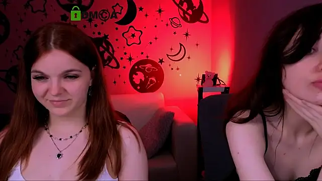 Snapshot of mikameovv chatting on 06.24.26 mikameovv online show from 06.24.26