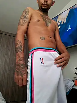 BASTIAN NICOLAS  online show from 04.07.26