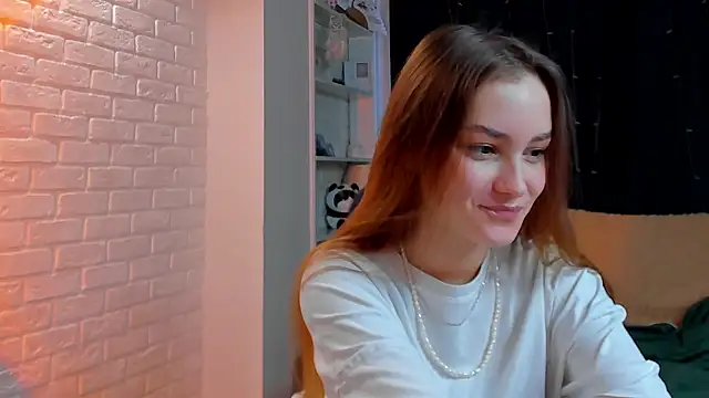 LouiseFlower  online show from 11.30.25