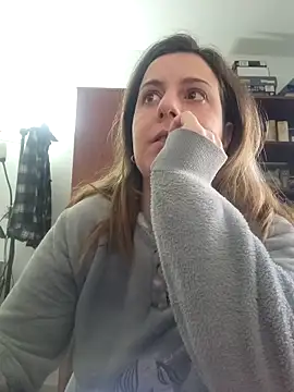 Sareyxon online show from 12.04.25