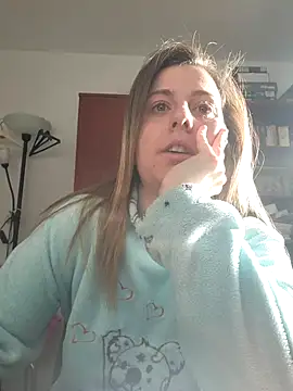 Sareyxon online show from 12.05.25