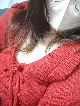 Snapshot of miniiceyya chatting on 01.05.26 miniiceyya online show from 01.05.26