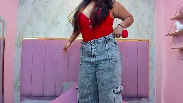 Maitee Milleer online show from 01.10.26