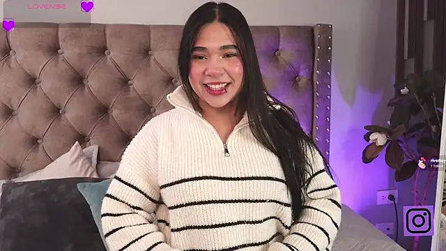 Snapshot of Mylarossi chatting on 05.20.26 Mylarossi online show from 05.20.26