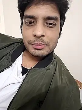 Snapshot of Indravibe5 chatting on 12.01.25 Indravibe5 online show from 12.01.25