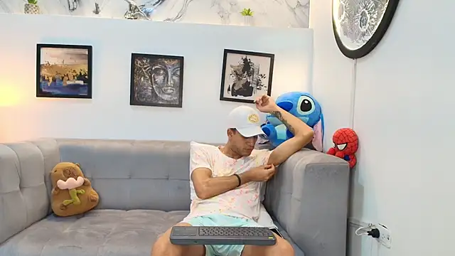 BIG COCKS online show from 12.17.25