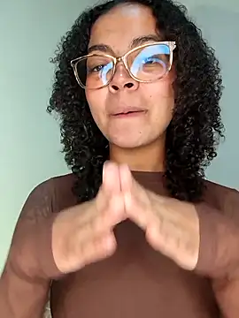 Snapshot of __VioletaHeaven__ chatting on 02.06.26 VioletaHeaven online show from 02.06.26