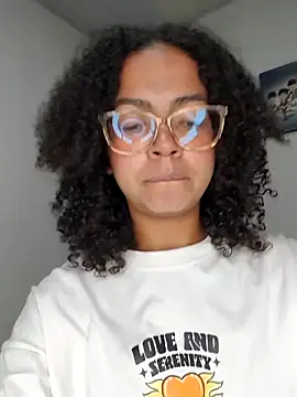 Snapshot of __VioletaHeaven__ chatting on 03.02.26 VioletaHeaven online show from 03.02.26