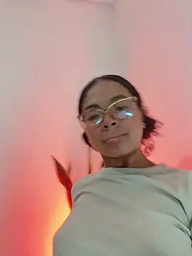 Snapshot of __VioletaHeaven__ chatting on 03.29.26 VioletaHeaven online show from 03.29.26