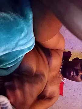 Snapshot of mhluzipip chatting on 11.30.25 mhluzipip online show from 11.30.25