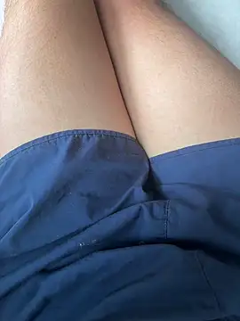 HKBOY0001 online show from 11.30.25