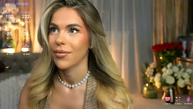 Snapshot of ChloeVelvetx chatting on 07.12.26 ChloeVelvetx online show from 07.12.26