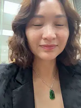 A-ZJunn online show from 04.28.26