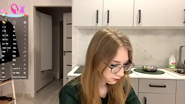 Snapshot of MargyDejong chatting on 03.01.26 MargyDejong online show from 03.01.26