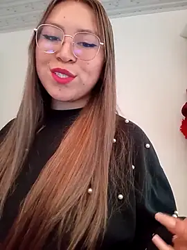 Megan Lopez online show from 12.01.25