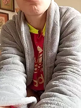 gatitachula93 online show from 04.08.26