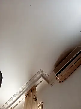 gatitachula93 online show from 04.12.26