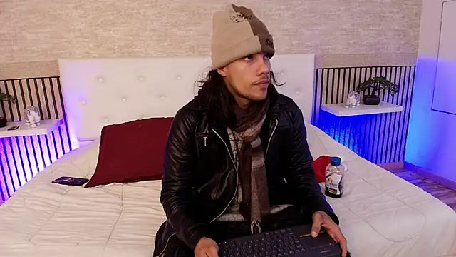 PatrickS25 online show from 12.15.25