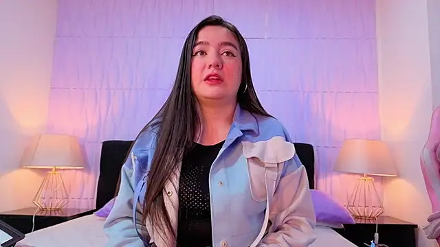 Snapshot of Valeria_Dean chatting on 12.03.25 Valeria Dean online show from 12.03.25