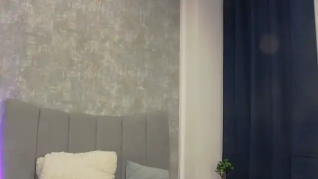 LucyRayy online show from 02.07.26