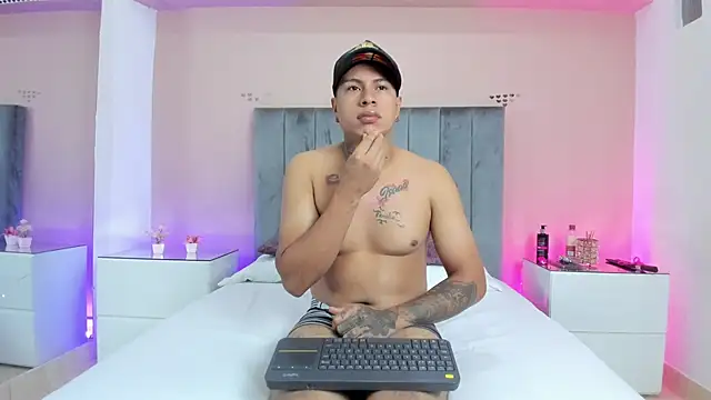 Snapshot of kaylaa_sex chatting on 02.05.26 kaylaa sex online show from 02.05.26