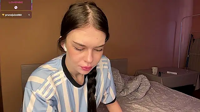 ElliRusk online show from 02.22.26