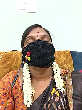 Snapshot of Tamil_Pallavi chatting on 04.29.26 Tamil Pallavi online show from 04.29.26