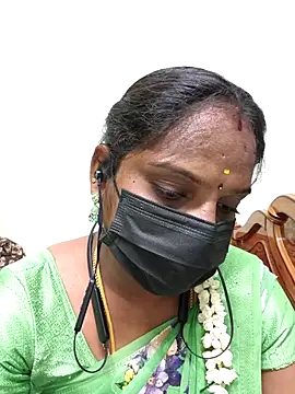 Snapshot of Tamil_Pallavi chatting on 05.08.26 Tamil Pallavi online show from 05.08.26