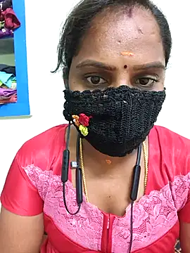 Snapshot of Tamil_Pallavi chatting on 06.18.26 Tamil Pallavi online show from 06.18.26