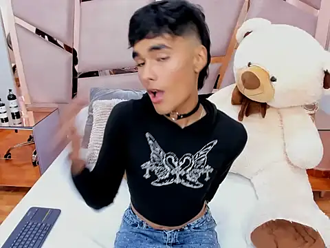 LittleNito online show from 12.05.25