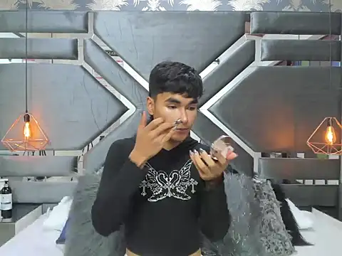 LittleNito online show from 12.20.25