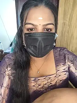 Snapshot of Tamil_Shara chatting on 05.21.26 Tamil Shara online show from 05.21.26
