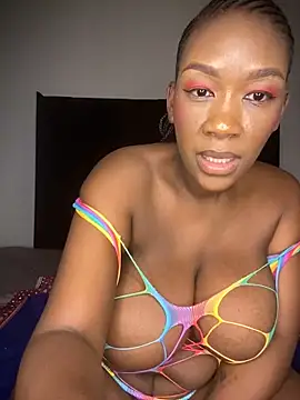 Snapshot of GiantClithpee chatting on 03.22.25 GiantClithpee online show from 03.22.25