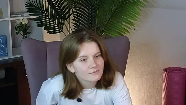 Snapshot of JanuaryElders chatting on 12.03.25 JanuaryElders online show from 12.03.25